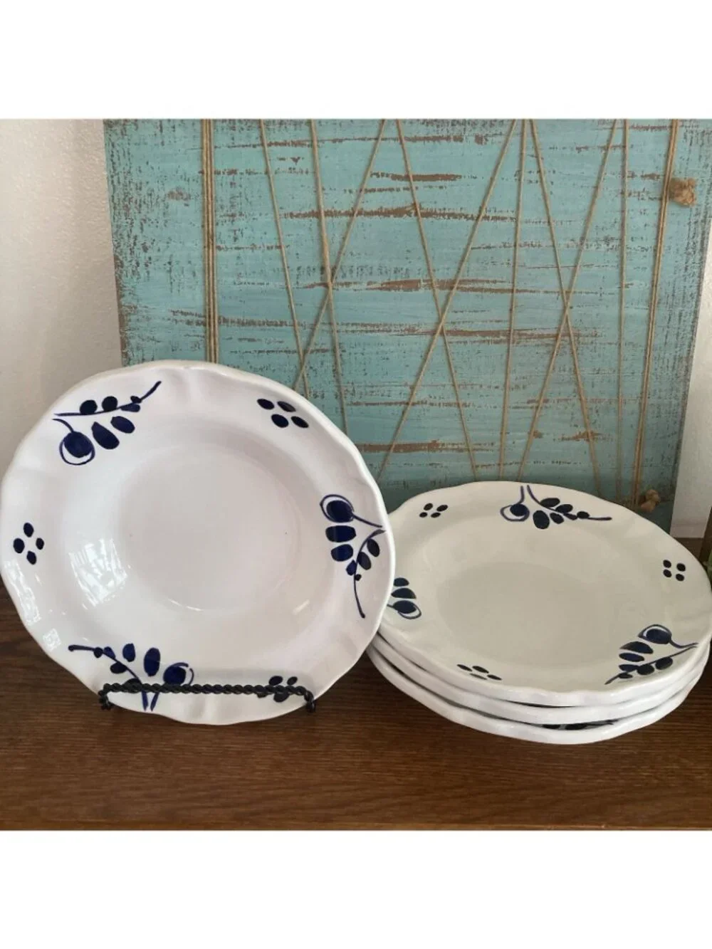 WILLIAMS SONOMA White Blue Olive Set of 4 Rim Soup Pasta Bowls